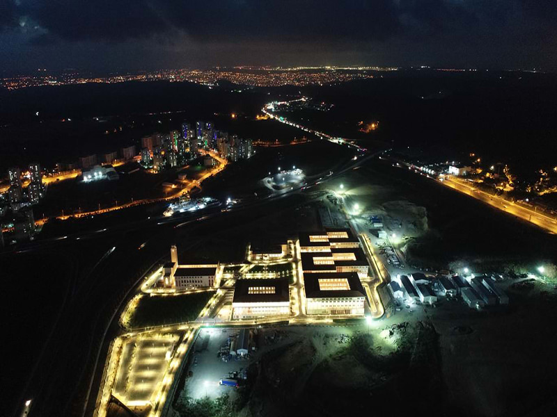 İbn Haldun Üniversitesi